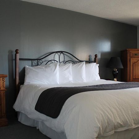 Voyageur Motel Ярмут Экстерьер фото