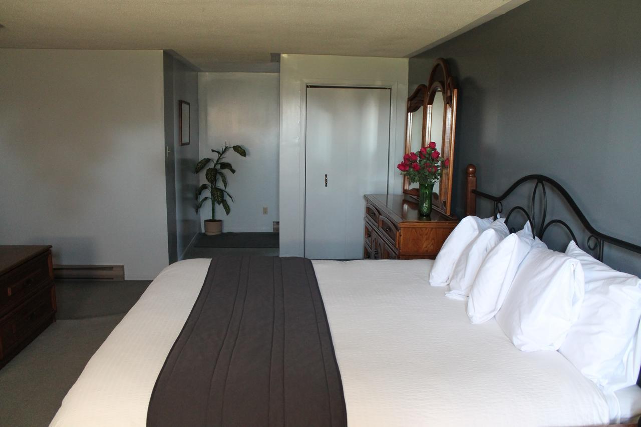 Voyageur Motel Ярмут Экстерьер фото